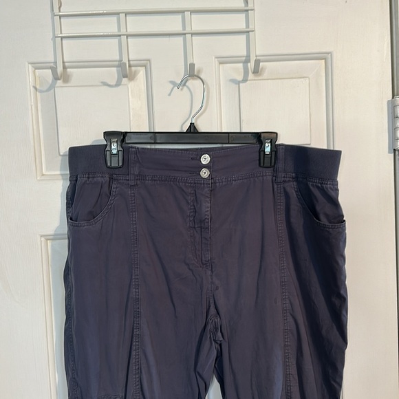 Collection L Navy Capri size 16 - Picture 3 of 6